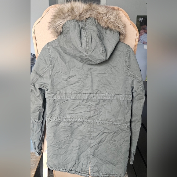 H&M winter jacket - Picture 5 of 5